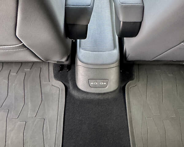 Зеленый Фольксваген ID.3, объемом двигателя 0 л и пробегом 18 тыс. км за 18999 $, фото 77 на Automoto.ua