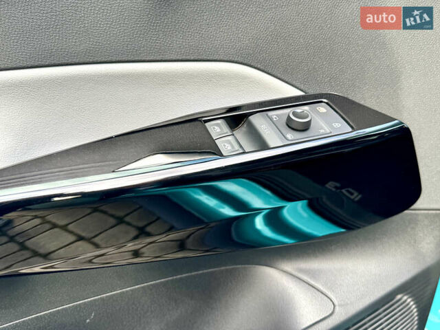 Зеленый Фольксваген ID.3, объемом двигателя 0 л и пробегом 18 тыс. км за 18999 $, фото 62 на Automoto.ua