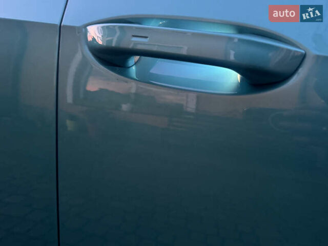 Зеленый Фольксваген ID.3, объемом двигателя 0 л и пробегом 18 тыс. км за 18999 $, фото 110 на Automoto.ua