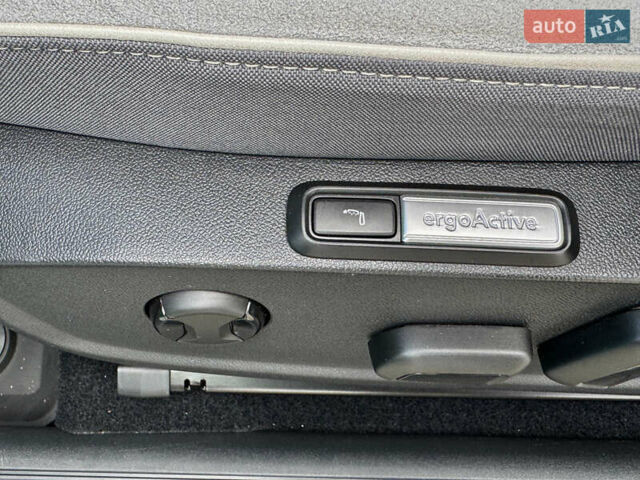 Зеленый Фольксваген ID.3, объемом двигателя 0 л и пробегом 18 тыс. км за 18999 $, фото 58 на Automoto.ua