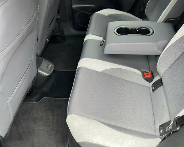 Зеленый Фольксваген ID.3, объемом двигателя 0 л и пробегом 100 тыс. км за 17800 $, фото 34 на Automoto.ua