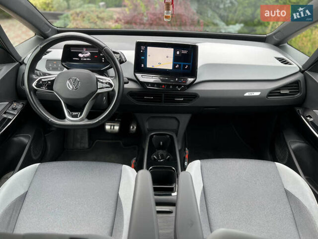 Зеленый Фольксваген ID.3, объемом двигателя 0 л и пробегом 100 тыс. км за 17800 $, фото 42 на Automoto.ua