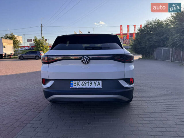 Белый Фольксваген ID.4, объемом двигателя 0 л и пробегом 160 тыс. км за 22500 $, фото 5 на Automoto.ua