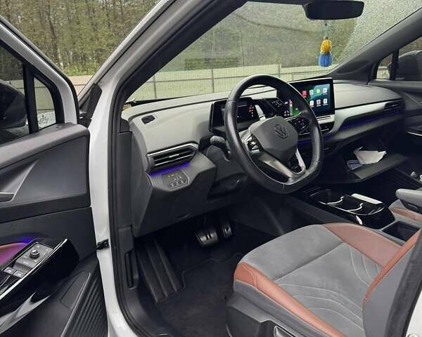 Белый Фольксваген ID.4, объемом двигателя 0 л и пробегом 56 тыс. км за 23500 $, фото 16 на Automoto.ua