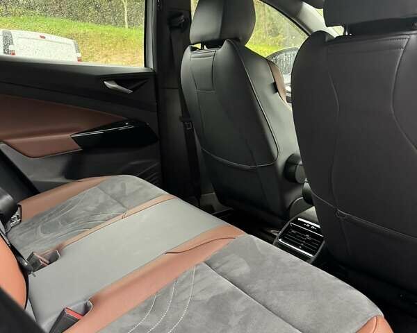 Белый Фольксваген ID.4, объемом двигателя 0 л и пробегом 56 тыс. км за 23500 $, фото 27 на Automoto.ua