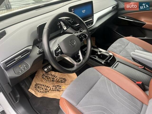Белый Фольксваген ID.4, объемом двигателя 0 л и пробегом 108 тыс. км за 21500 $, фото 12 на Automoto.ua