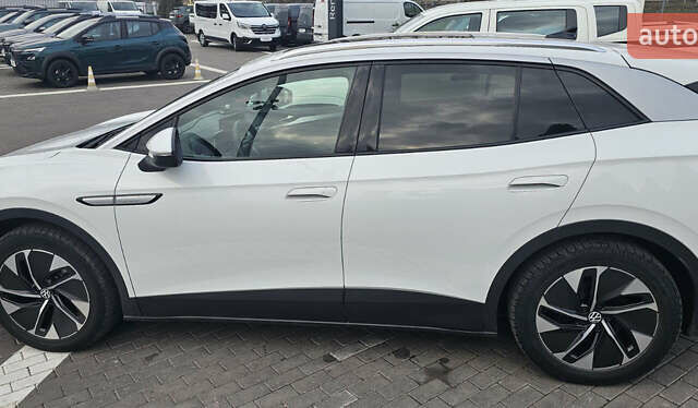 Білий Фольксваген ID.4, об'ємом двигуна 0 л та пробігом 60 тис. км за 23400 $, фото 12 на Automoto.ua