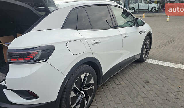 Білий Фольксваген ID.4, об'ємом двигуна 0 л та пробігом 60 тис. км за 23400 $, фото 11 на Automoto.ua