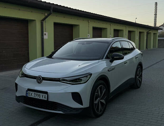 Білий Фольксваген ID.4, об'ємом двигуна 0 л та пробігом 44 тис. км за 24500 $, фото 2 на Automoto.ua