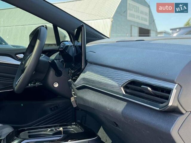 Белый Фольксваген ID.4, объемом двигателя 0 л и пробегом 87 тыс. км за 24790 $, фото 43 на Automoto.ua