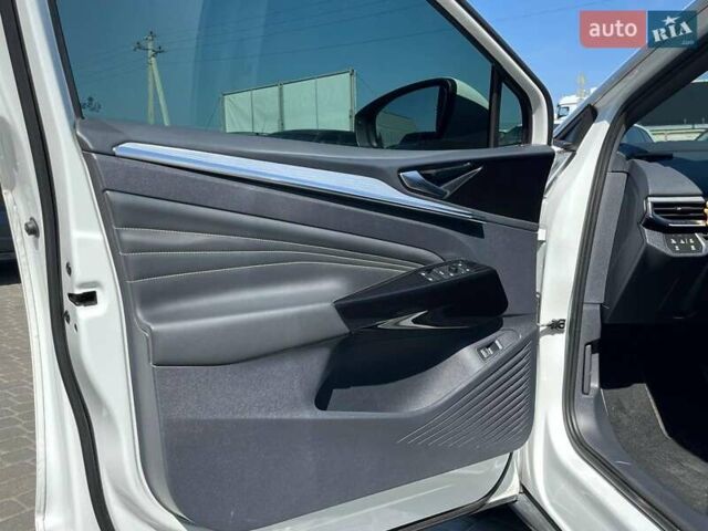 Белый Фольксваген ID.4, объемом двигателя 0 л и пробегом 87 тыс. км за 24790 $, фото 13 на Automoto.ua