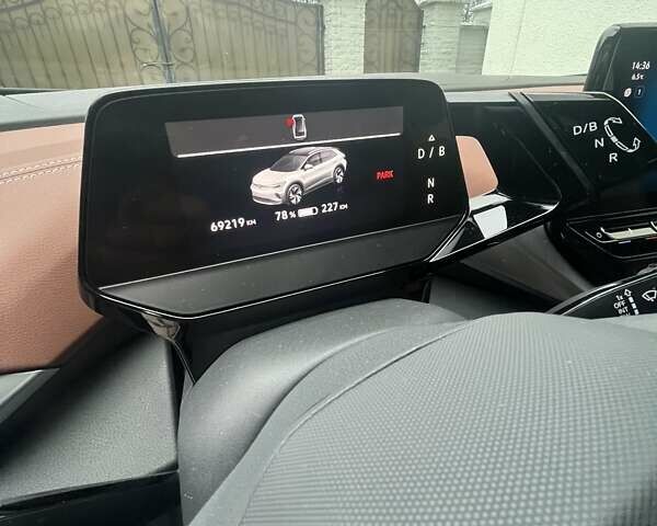 Белый Фольксваген ID.4, объемом двигателя 0 л и пробегом 69 тыс. км за 24500 $, фото 21 на Automoto.ua