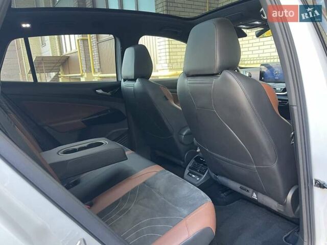Білий Фольксваген ID.4, об'ємом двигуна 0 л та пробігом 230 тис. км за 21800 $, фото 28 на Automoto.ua