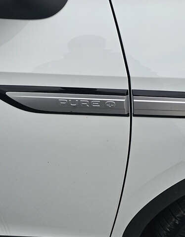 Білий Фольксваген ID.4, об'ємом двигуна 0 л та пробігом 60 тис. км за 23400 $, фото 3 на Automoto.ua