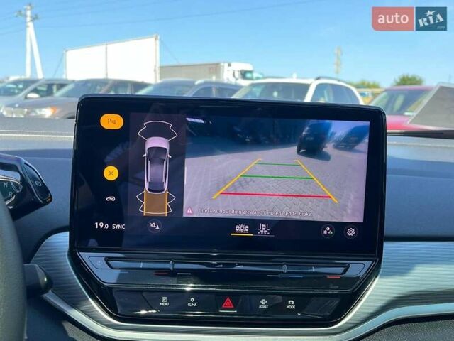 Белый Фольксваген ID.4, объемом двигателя 0 л и пробегом 87 тыс. км за 24790 $, фото 21 на Automoto.ua