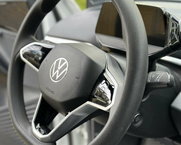 Белый Фольксваген ID.4, объемом двигателя 0 л и пробегом 43 тыс. км за 22900 $, фото 16 на Automoto.ua