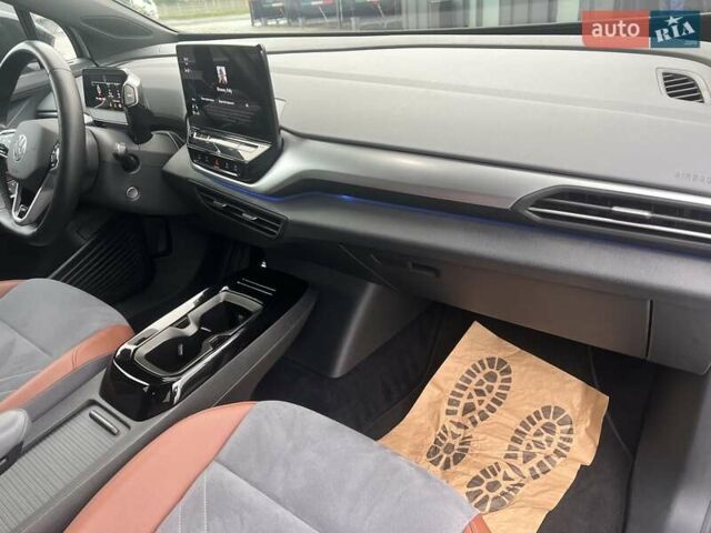 Белый Фольксваген ID.4, объемом двигателя 0 л и пробегом 108 тыс. км за 21500 $, фото 24 на Automoto.ua