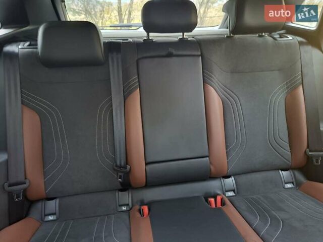 Белый Фольксваген ID.4, объемом двигателя 0 л и пробегом 115 тыс. км за 23100 $, фото 13 на Automoto.ua