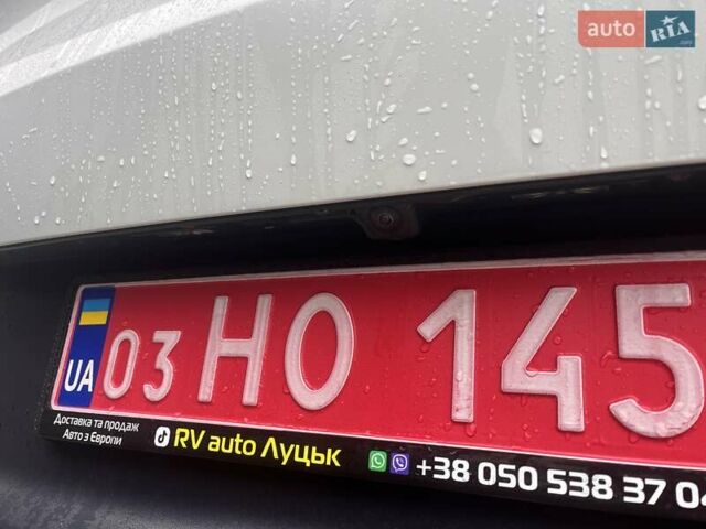 Белый Фольксваген ID.4, объемом двигателя 0 л и пробегом 108 тыс. км за 21500 $, фото 17 на Automoto.ua