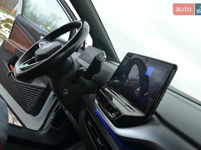 Белый Фольксваген ID.4, объемом двигателя 0 л и пробегом 113 тыс. км за 22350 $, фото 63 на Automoto.ua