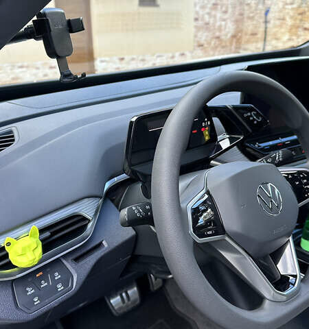 Белый Фольксваген ID.4, объемом двигателя 0 л и пробегом 5 тыс. км за 25000 $, фото 9 на Automoto.ua