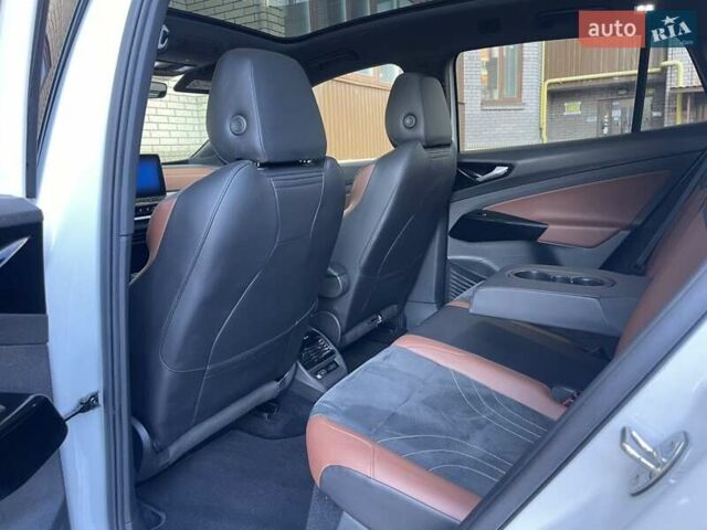 Білий Фольксваген ID.4, об'ємом двигуна 0 л та пробігом 230 тис. км за 21800 $, фото 24 на Automoto.ua