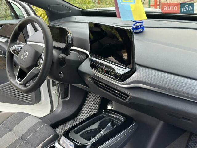 Белый Фольксваген ID.4, объемом двигателя 0 л и пробегом 43 тыс. км за 22900 $, фото 15 на Automoto.ua