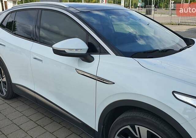 Белый Фольксваген ID.4, объемом двигателя 0 л и пробегом 16 тыс. км за 28900 $, фото 6 на Automoto.ua