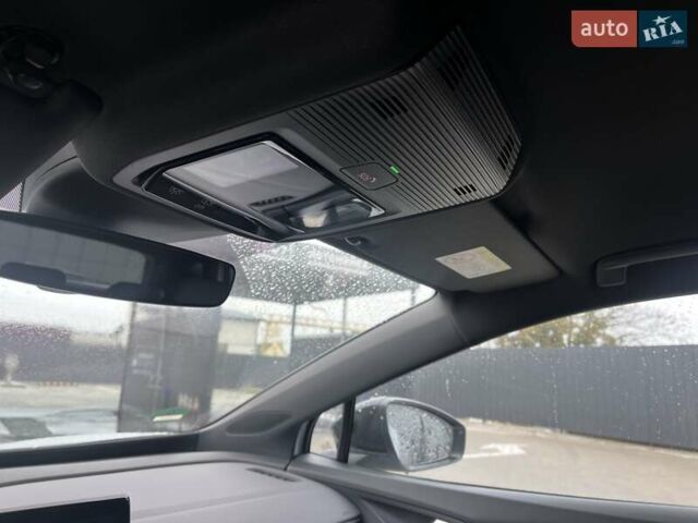 Белый Фольксваген ID.4, объемом двигателя 0 л и пробегом 108 тыс. км за 21500 $, фото 31 на Automoto.ua