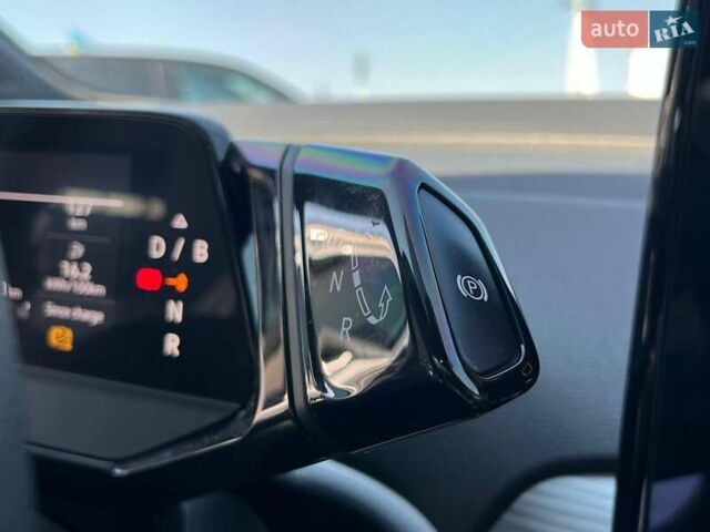 Белый Фольксваген ID.4, объемом двигателя 0 л и пробегом 87 тыс. км за 24790 $, фото 22 на Automoto.ua