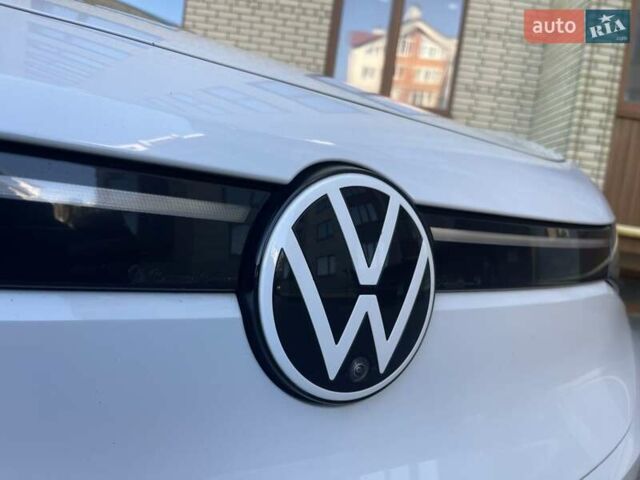 Білий Фольксваген ID.4, об'ємом двигуна 0 л та пробігом 230 тис. км за 21800 $, фото 5 на Automoto.ua