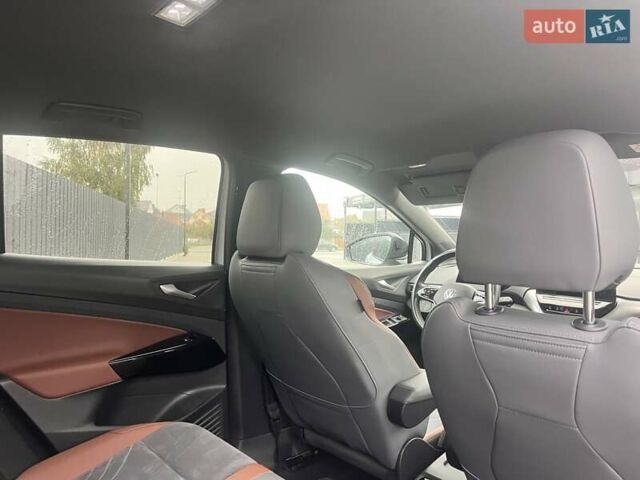 Белый Фольксваген ID.4, объемом двигателя 0 л и пробегом 108 тыс. км за 21500 $, фото 21 на Automoto.ua