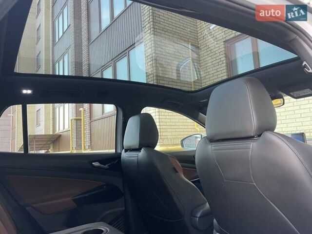 Білий Фольксваген ID.4, об'ємом двигуна 0 л та пробігом 230 тис. км за 21800 $, фото 29 на Automoto.ua