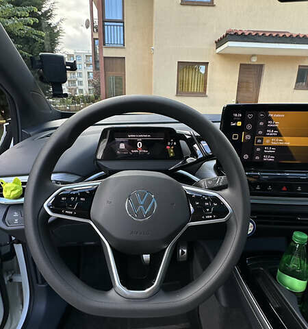 Белый Фольксваген ID.4, объемом двигателя 0 л и пробегом 5 тыс. км за 25000 $, фото 16 на Automoto.ua