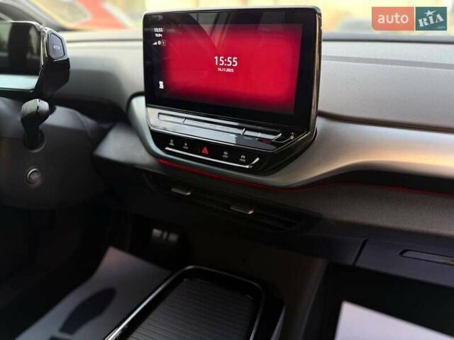 Белый Фольксваген ID.4, объемом двигателя 0 л и пробегом 92 тыс. км за 29000 $, фото 20 на Automoto.ua