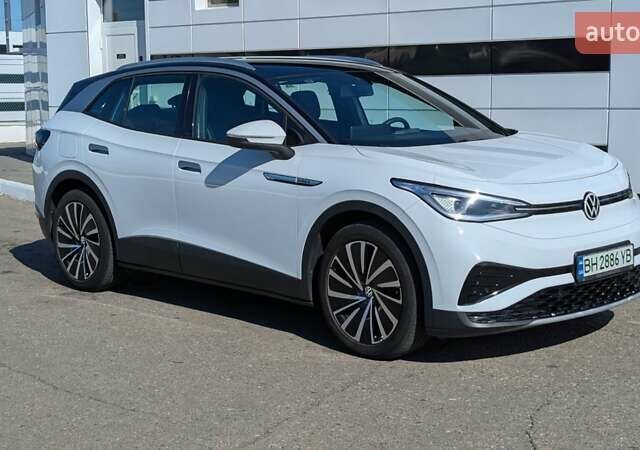 Белый Фольксваген ID.4, объемом двигателя 0 л и пробегом 46 тыс. км за 24500 $, фото 6 на Automoto.ua