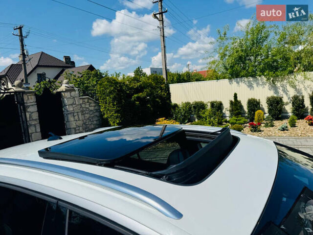 Белый Фольксваген ID.4, объемом двигателя 0 л и пробегом 55 тыс. км за 25000 $, фото 16 на Automoto.ua