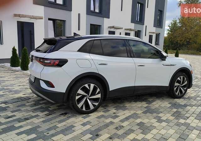 Белый Фольксваген ID.4, объемом двигателя 0 л и пробегом 34 тыс. км за 26600 $, фото 9 на Automoto.ua