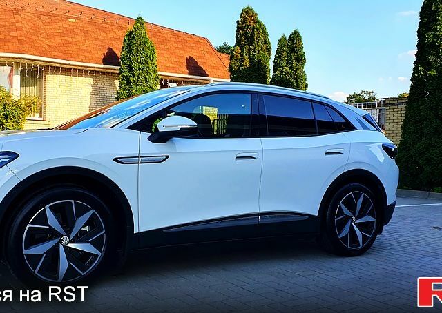 Белый Фольксваген ID.4, объемом двигателя 0 л и пробегом 15 тыс. км за 24500 $, фото 1 на Automoto.ua