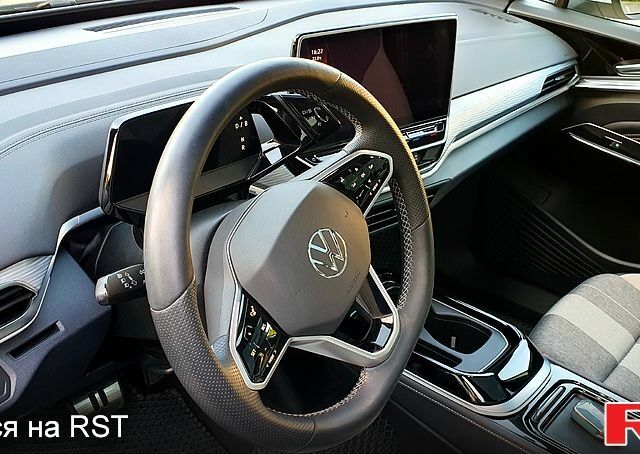 Белый Фольксваген ID.4, объемом двигателя 0 л и пробегом 15 тыс. км за 24500 $, фото 6 на Automoto.ua