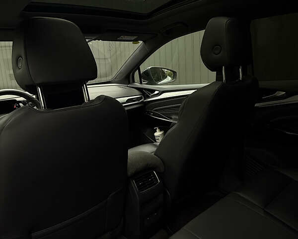 Белый Фольксваген ID.4, объемом двигателя 0 л и пробегом 40 тыс. км за 24800 $, фото 10 на Automoto.ua