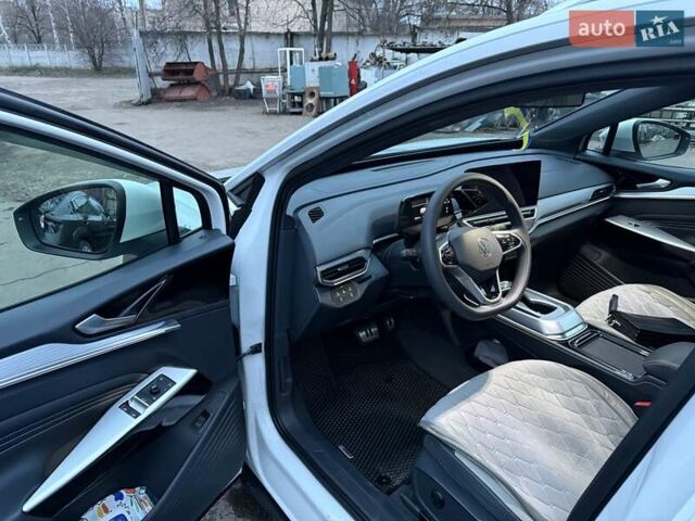 Білий Фольксваген ID.4, об'ємом двигуна 0 л та пробігом 52 тис. км за 22500 $, фото 31 на Automoto.ua