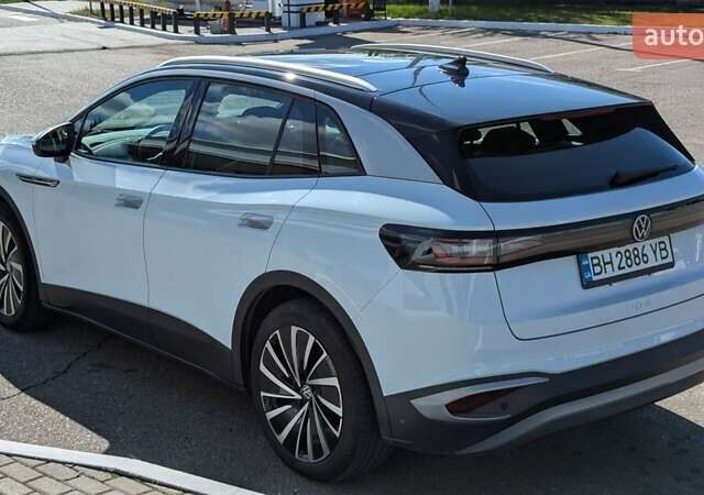Белый Фольксваген ID.4, объемом двигателя 0 л и пробегом 46 тыс. км за 24500 $, фото 1 на Automoto.ua