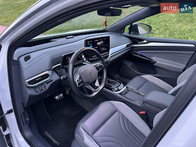 Белый Фольксваген ID.4, объемом двигателя 0 л и пробегом 65 тыс. км за 22999 $, фото 13 на Automoto.ua