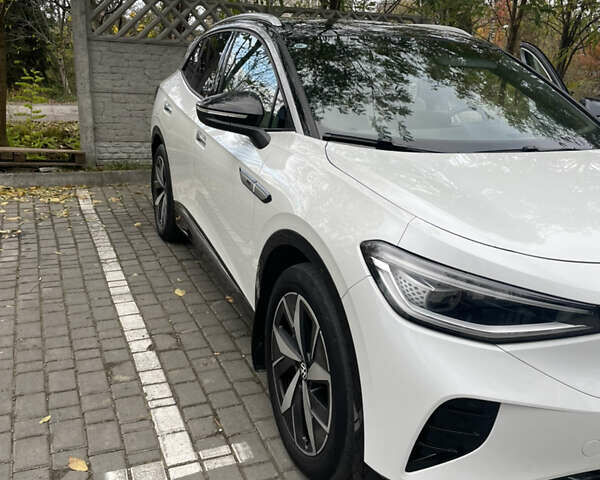 Білий Фольксваген ID.4, об'ємом двигуна 0 л та пробігом 27 тис. км за 25500 $, фото 3 на Automoto.ua