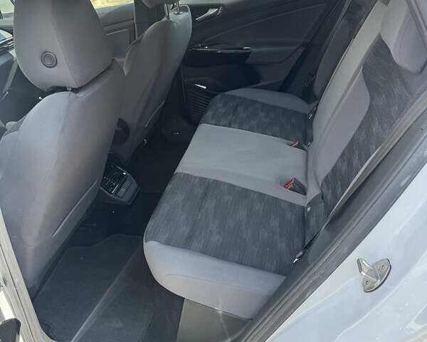 Белый Фольксваген ID.4, объемом двигателя 0 л и пробегом 60 тыс. км за 23900 $, фото 17 на Automoto.ua