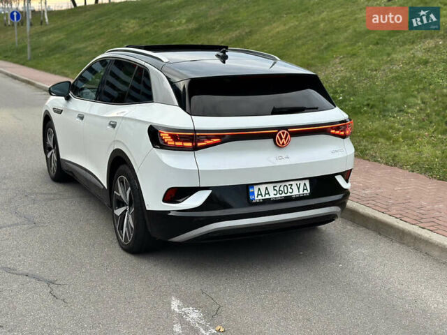 Белый Фольксваген ID.4, объемом двигателя 0 л и пробегом 65 тыс. км за 22999 $, фото 5 на Automoto.ua