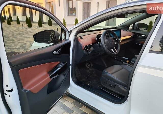 Белый Фольксваген ID.4, объемом двигателя 0 л и пробегом 34 тыс. км за 26600 $, фото 14 на Automoto.ua