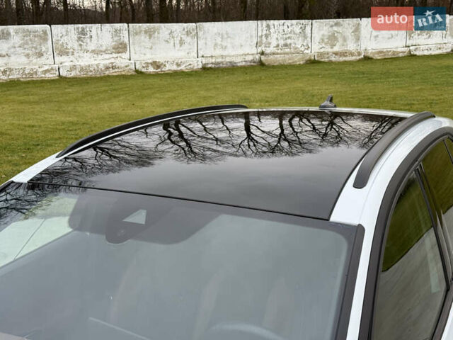 Белый Фольксваген ID.4, объемом двигателя 0 л и пробегом 61 тыс. км за 20900 $, фото 30 на Automoto.ua