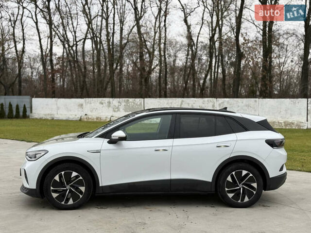 Белый Фольксваген ID.4, объемом двигателя 0 л и пробегом 61 тыс. км за 20900 $, фото 3 на Automoto.ua